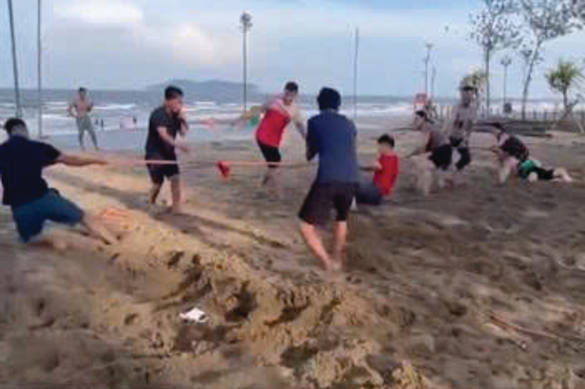 CBCNV OHIO tham gia trò chơi tập thể