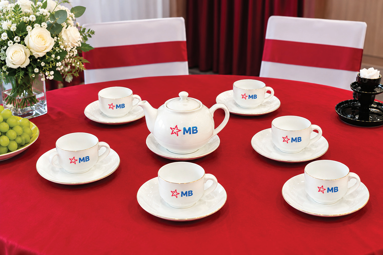 Bộ ấm trà quà tặng MB